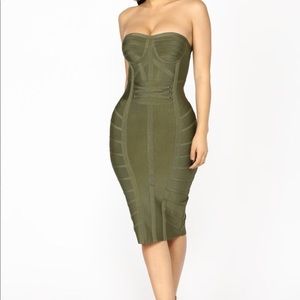 Olive bandage dress 💚